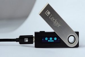کیف پول سخت افزاری